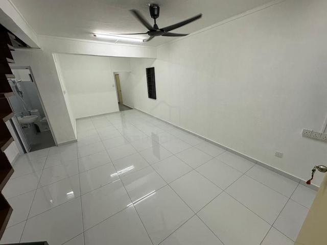 Puteri Wangsa / Desa Cemerlang / Johor Jaya / Pelangi Indah / Ikea / T 1