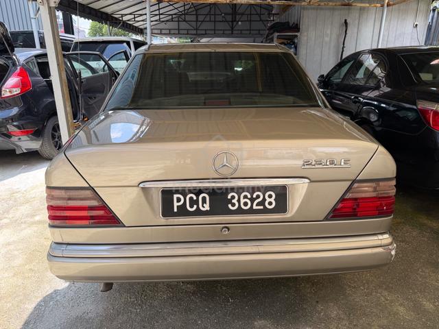 Mercedes Benz 230E 2.3 W124 (A) Old School 1 owner - 3