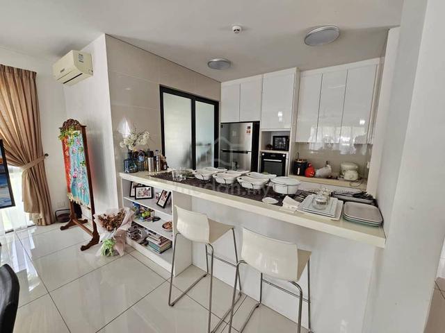 WITH PRIVATE POOL 🏊‍♂️ 3-Storey Semi-D @ Sera Twin Villa, Presint 8 5
