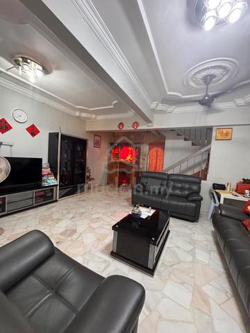 Full Loan Unit -Ulu Tiram ,Bukit Tiram ,Renovated 1