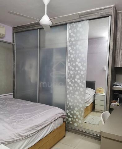 Flat Taman Mawar 5