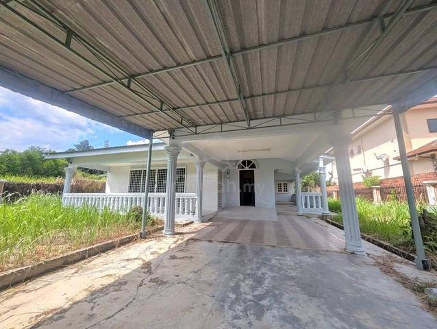 Banglo Setingkat Luas di Meru Ipoh berdekatan Klebang Chemor Pekan 1