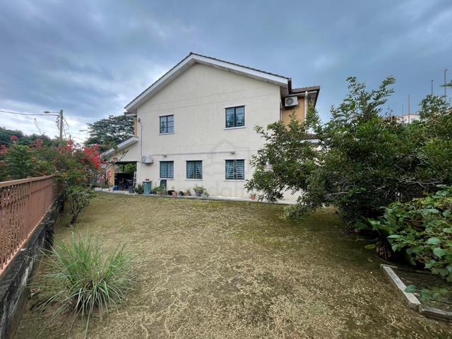 CORNER LOT! Double Storey Taman Reko Mutiara Kajang 1