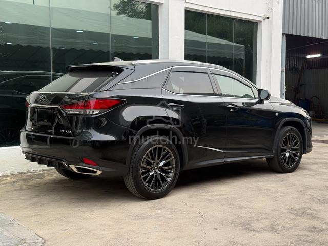 2022Lexus RX300 2.0 F-SPORT BLK INT REAR ELEC SEAT - 2