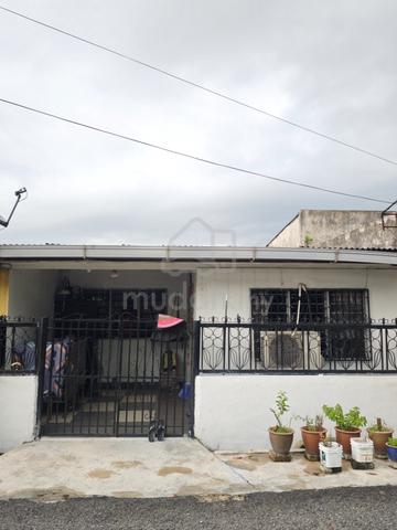 Serendah Kampung Dato' Harun 1 Storey Terrace House 1