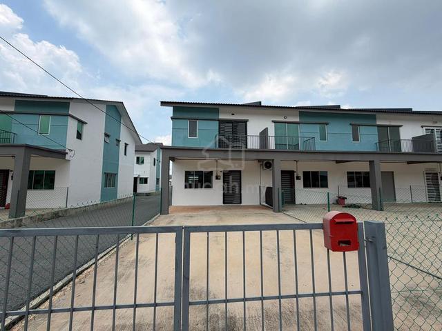 Rumah Teres 2 Tingkat (END LOT) 1