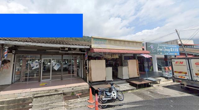 Shop-lot Facing Main Road for SALE at Paya Terubong 1