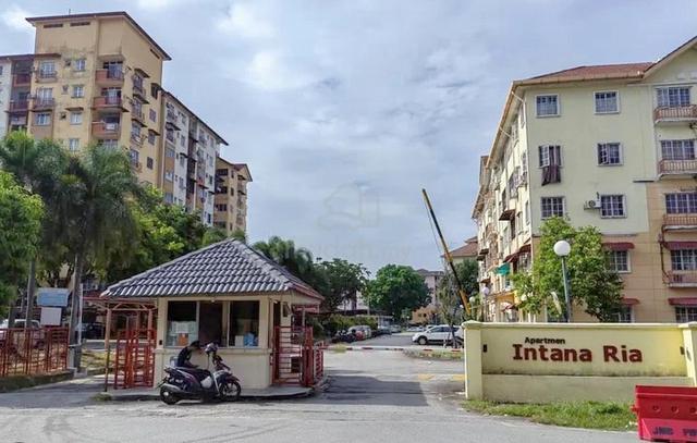 Intana Ria 1