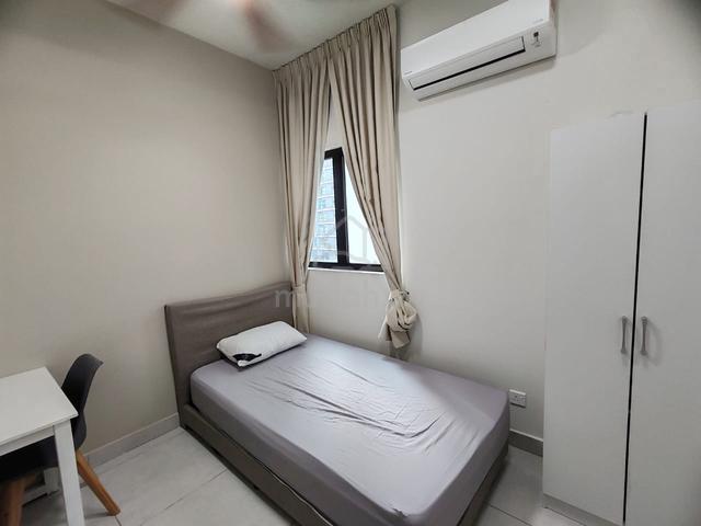 MRT Taman Connaught, Super Single Room, Majestic Maxim Cheras KL 1