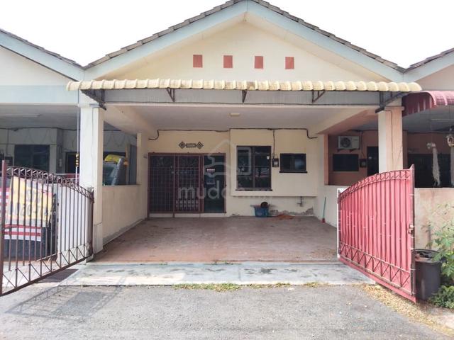 Teres setingkat Di Taman Seri Wangsa, Batu Gajah Untuk Dijual 1