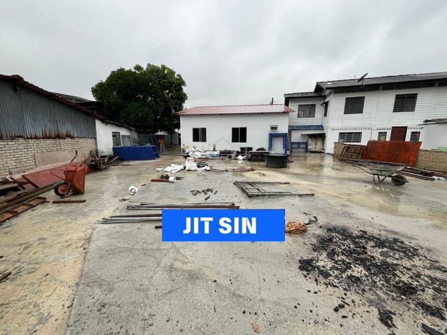 Exclusive Big Land!! P Ramlee inner road Store/ Workshop Jelutong 1