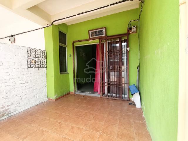 Townhouse Tingkat Bawah Taman Bukit Cheng Melaka For Sale 2