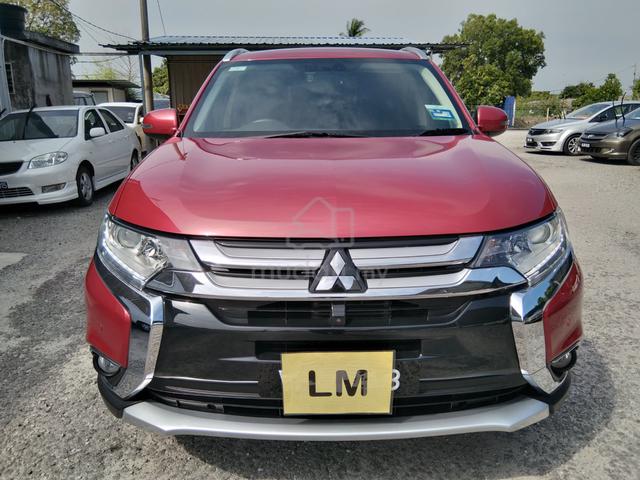 R /2021/ Mitsubishi OUTLANDER 2.0 AWD 2.0L (A) - 3