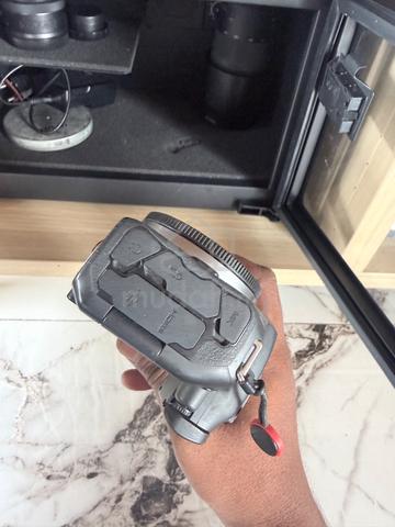 Canon EOS R7 Mirrorless Camera Body - photo 6 of 6