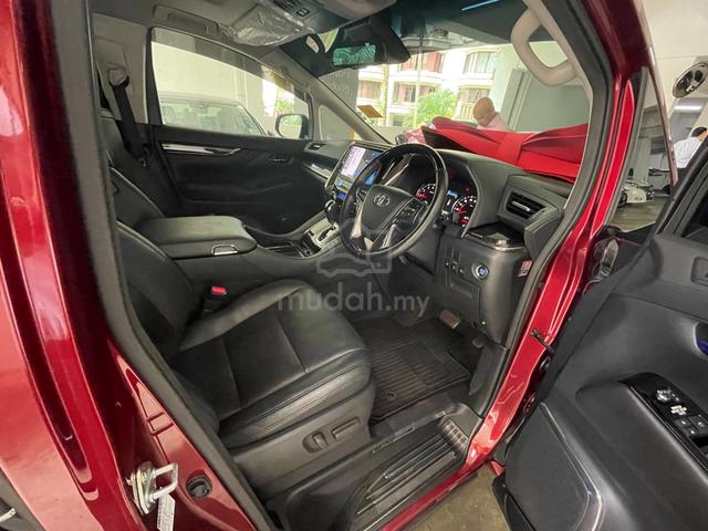 OWNER [100% NEW CONDITION] Toyota ALPHARD 2.5 SC - 4