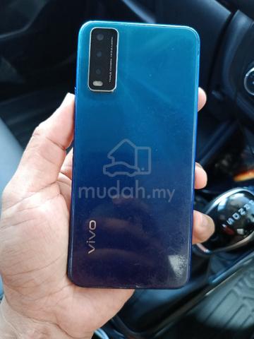 Vivo y20 4/64 - photo 2 of 5
