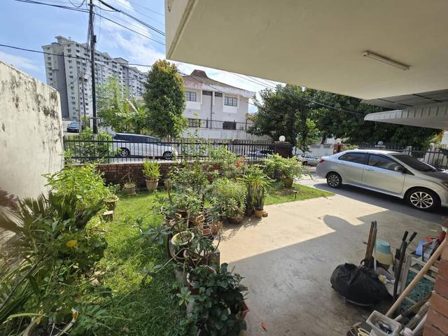 2 storey semi-d century garden batu uban 2422sf rare low price 1