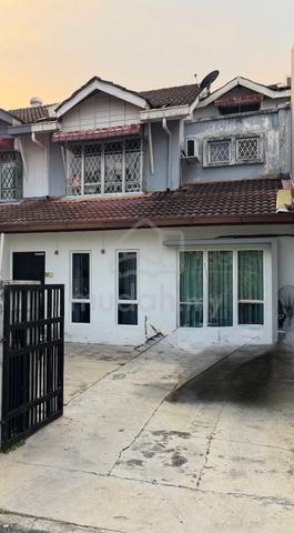 Jalan Nova Subang Bestari 2 storey terrace house for sale facing open 1