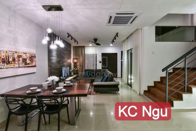 Renovated ❤️ Double 2 Storey Terrace House Bandar Kinrara BK 9 1
