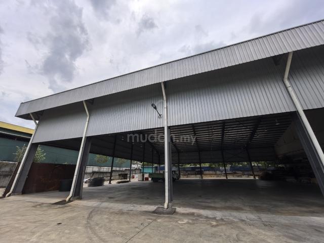 Facing Mainroad Warehouse For Rent @ Semenyih 1