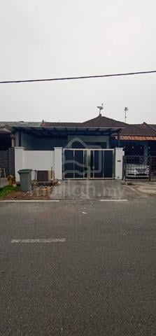 Single Storey Terrace, Taman teratai, 81300 SKUDAI JOHOR 1