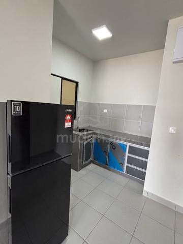 Residensi Max 1