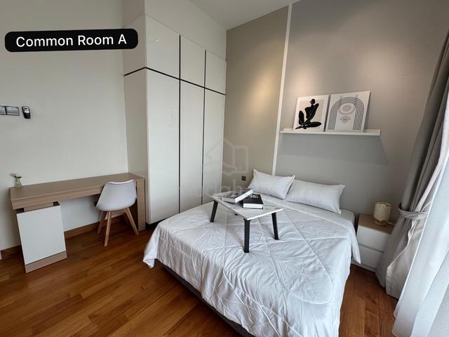 Common Room Tritower Residence Walking To Ciq Fully Furnished 2