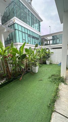 Partly Furnished 4 Storey Villa Concept Cristal Serin Residency 1