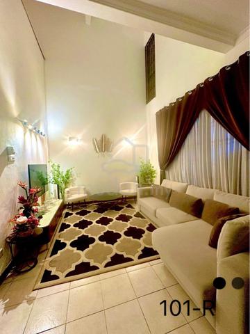 Bukit Jelutong Jalan Rabung 2sty 22*75sqft Basic unit Good Condition f 1