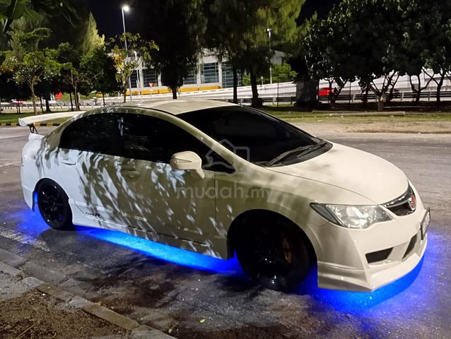 2010 Honda CIVIC 2.0 I-VTEC (A) - 4