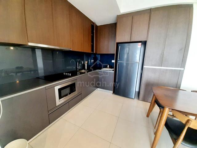 Grand Medini 4