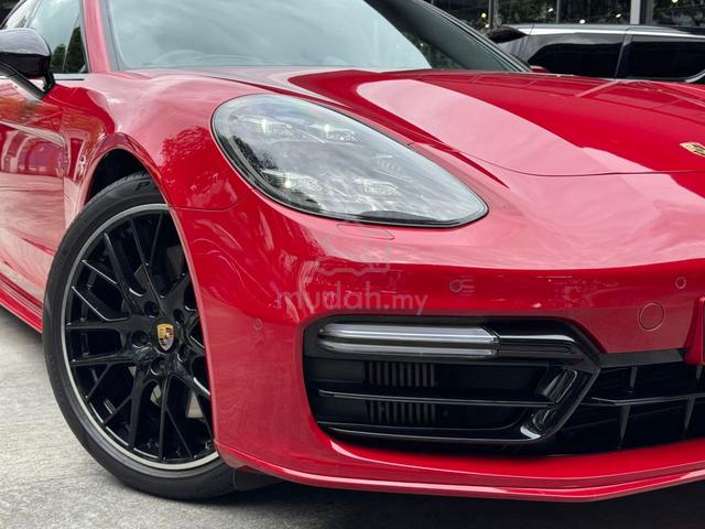 2019 Porsche PANAMERA 4.0 GTS (A) - 2