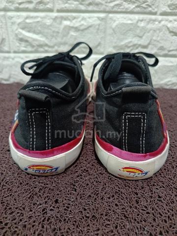 Carousel Image