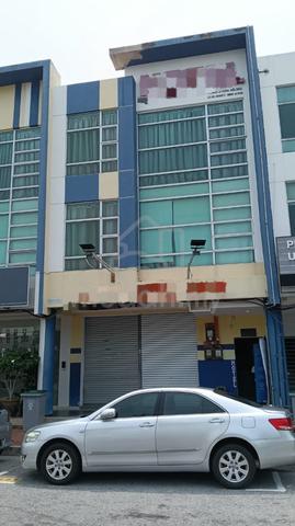 FACING MAIN ROAD Ground Floor Shoplot Kota Laksamana Kota Syahbandar 1