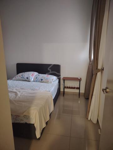 Medium room 1