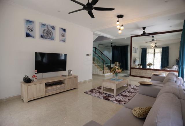 Fully Furnished Corner Lot Double Storey Terrace at Presint 14 Putraja 1