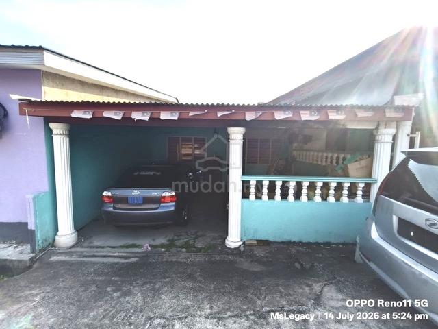 Rumah Awam Taman Datin Fatimah Bukit Rambai Melaka teres setingkat 1