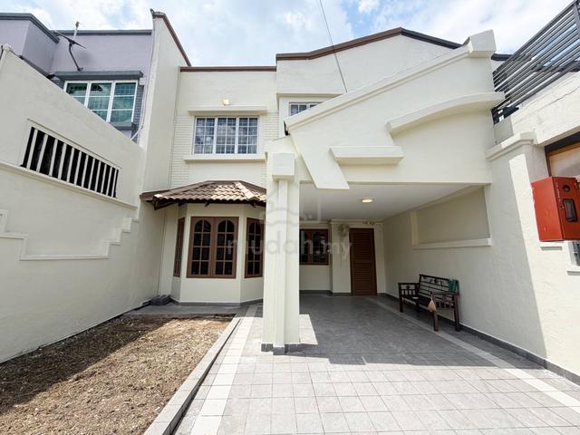 Double Storey Taman Bukit Setiawangsa. KL 1