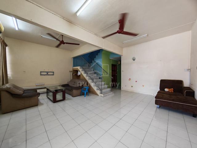 Tmn Rich Park Double Storey Terrace House for Sale 1