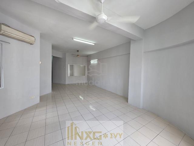 Regency Condominium 1