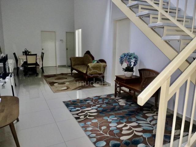 GATED GUARTED Bandar Seri Astana Park 2-Storey Terrace For Rent 1