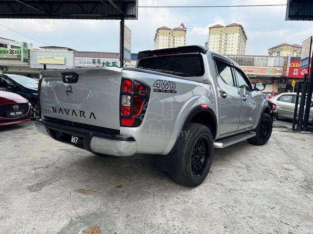 2017 Nissan NAVARA 2.5 (A) 4x4 Diesel Turbo - 4