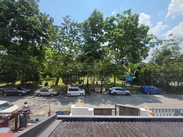 Facing Playground,Full Reno+Extended 2sty house Bandar mahkota Cheras 1