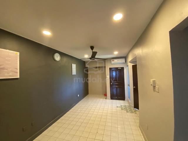 Taman Ketiau Apartment 1