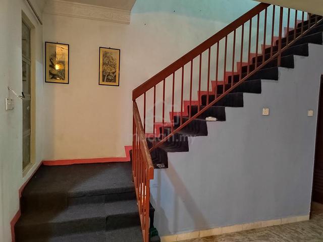 Bandar Laguna Merbok Dable Stotey Terrace House For Rent 3