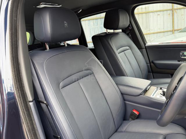 2023 Rolls Royce 6.75 Cullinan 4 Seater Starlight - 3