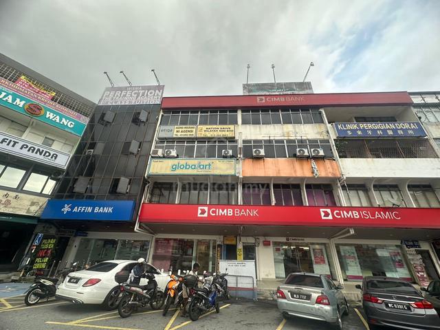 Limited 4sty shop in Desa Jaya Kepong Facing Main Road For Sell 1