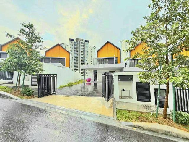 (END LOT+BRAND NEW)3 Storey Superlink House East 57 Taman Melawati 1