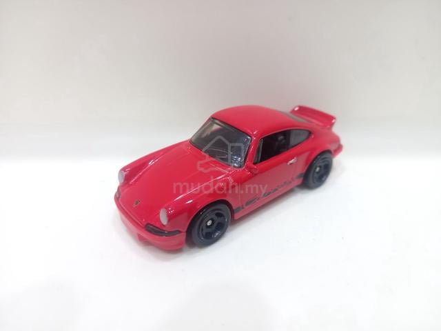 Hot Wheels Porsche 911 Carrera RS 2.7 Red Diecast - photo 3 of 6
