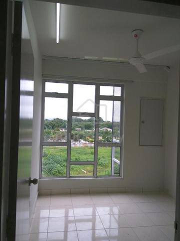 Residensi Rumpun Bahagia (Residensi Melaka Tengah 1) 3